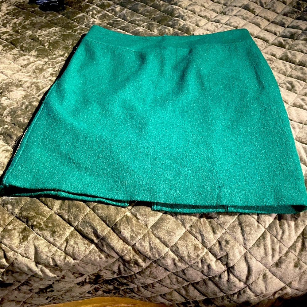 Green wool 19” lined skirt.